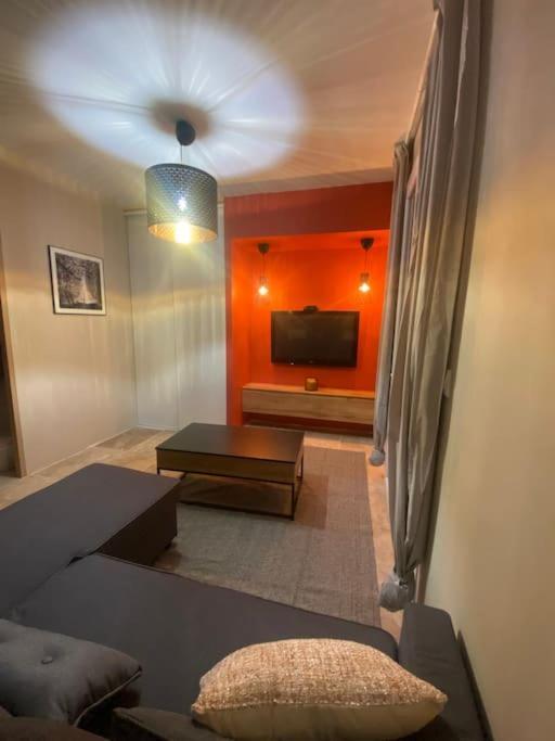 Loft Pied De Coline Au Calme Apartamento Ginasservis Exterior foto