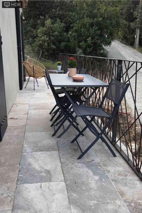 Loft Pied De Coline Au Calme Apartamento Ginasservis Exterior foto