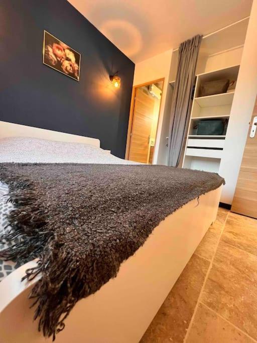 Loft Pied De Coline Au Calme Apartamento Ginasservis Exterior foto
